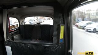 2020-05-26-4414406-fake-taxi-in-spain-with-petite-babe_720