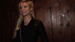 2019-02-19-4352783-gabi-gold-paid-and-laid_720