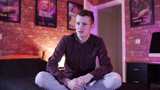 2019-02-23-4352809-fake-neighbourhood-date-night_720