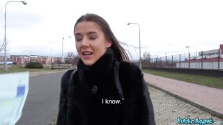 2019-04-02-4358544-sexy-minx-hot-mouth-filled-with-cum_720