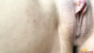 2020-08-01-4417316-masturbating-on-the-balcony_720