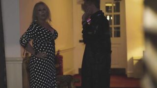 2019-08-17-4392424-fake-sex-club-episode-2_720