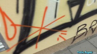 2019-08-20-4392435-dirty-hot-american-redhead-beauty_720