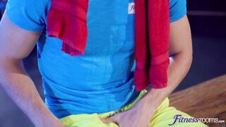 2024-01-11-9761821-big-cock-gym-threesome-with-babes_720