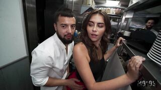 2024-01-08-9729071-sex-on-the-side_720