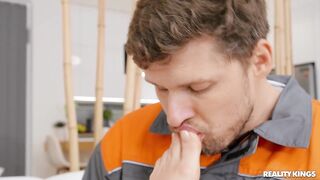 2021-01-11-4422000-break-time-tease-and-please_720