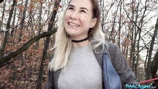 2019-12-17-4409126-russian-pussy-stretched-to-the-max_720