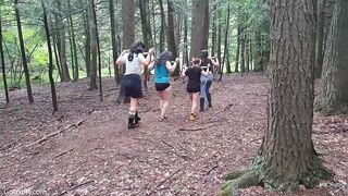 2023-09-11-Metal-walk-in-the-woods