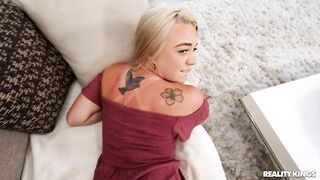 2020-09-01-4418340-toilet-blowjob-prank_720