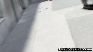 2010-09-26-27392-you-re-not-snooki_950