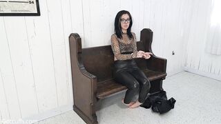 2023-04-04-Kai-arrested-at-home-part3