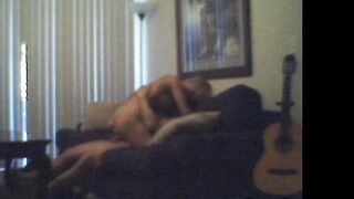 2010-01-05-27378-blonde-kay-gets-busted_950