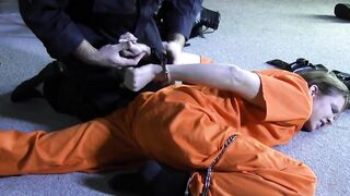 2022-11-30-rain-degrey-prison-escape-part2