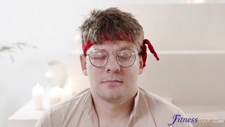 2022-11-12-8271951-zen-master-makes-black-pussy-squirt_720