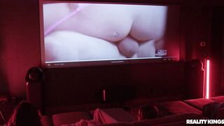 2020-08-21-4418100-wlt-s-02-e-03-show-and-tell-her_720