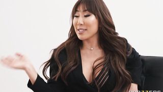 2025-05-15-11027021-big-booty-therapy_720