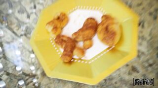 2022-12-03-8334931-college-graduates-hold-the-door-house-party_720