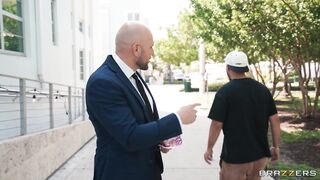 2025-05-03-10840481-j-mac-for-mayor-of-miami_720