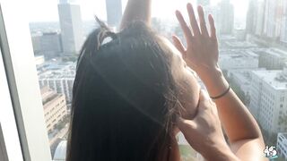 2020-12-11-4420839-big-boob-exotic-asian-gets-fucked-in-the-kitchen_720