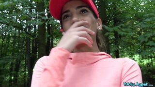 2017-10-20-4071461-hot-spanish-jogger-fucks-on-stairs_720