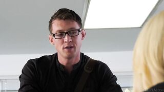 2017-12-28-129962-translicious-scene-1-129962-540