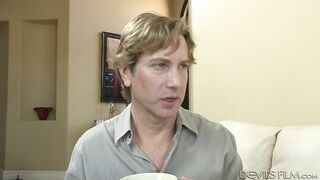 2016-04-06-115953-transsexual-babysitters-28-115953-540