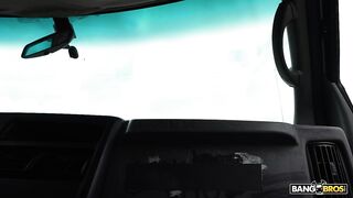 2024-01-31-9801971-evies-anal-ride_720