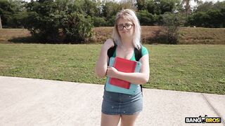 2024-03-27-9871661-nerdy-blonde-takes-big-dick_720