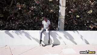 2025-02-05-10653091-london-goes-anal_720