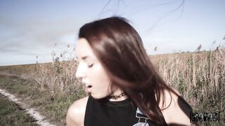 2023-03-30-8640201-music-festival-road-trip_720