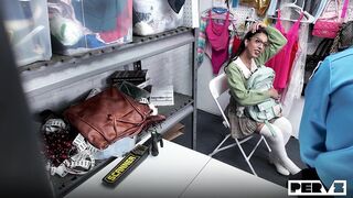 2025-10-04-31096-claire_black_720