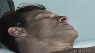 2014-04-23-64572-americas-next-top-trans-season-19-all-stars-03-64572-540