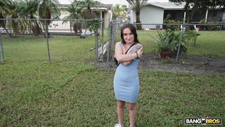 2024-02-07-9810171-a-cute-bunny-in-the-bus_720