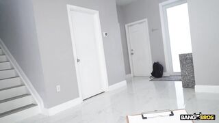 2024-04-16-9926261-brianna-moore-fucks-her-step-dad_720