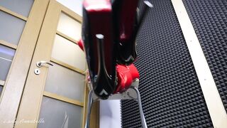 2021-11-18-2989305-eng-pov-lick-my-shiny-shoes-and-worhip-me-in-red-catsuit