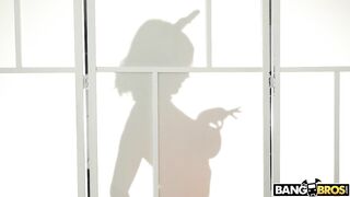 2023-03-11-8852591-horny-busty-alice-gets-a-creampie_720