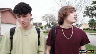 2024-03-04-9837271-in-richelle-ryans-backyard_720