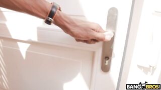 2023-02-09-8853121-maid-gets-the-job-done_720