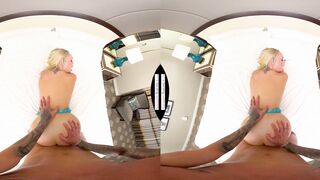 2025-07-21-33068-alexisquinton_smartphonevr