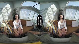 2025-01-16-255254-up-close-vr-with-harley-haze-255254-960