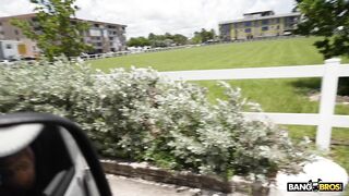 2023-09-06-9354871-make-love-not-war_720