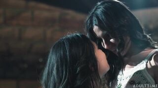 2024-10-08-251837-lust-from-a-distance-stella-smut-director-showcase-251837-720