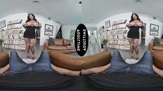 2024-08-01-248635-up-close-vr-with-connie-perignon-248635-960