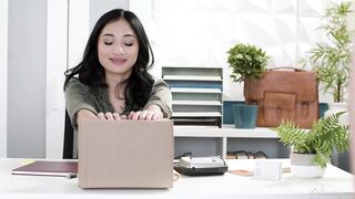 2024-08-08-236401-lady-boss-personal-package-236401-720