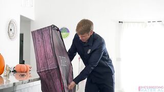 2025-10-18-230648-breeding-my-stepsis-in-a-coffin_960