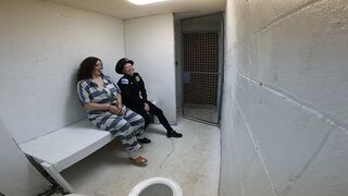 2021-12-01-Ms-Binks-first-arrest-part4