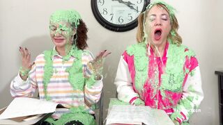 2025-10-06-1288-thats-so-90s-lights-camera-slime