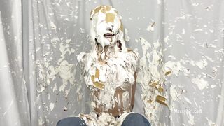 2025-03-10-1258-the-carnival-job-santana