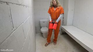 2022-08-04-Dakkota-arrested-and-transported-part3