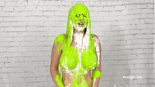 2025-06-24-1273-cash-or-humiliation-with-zoey